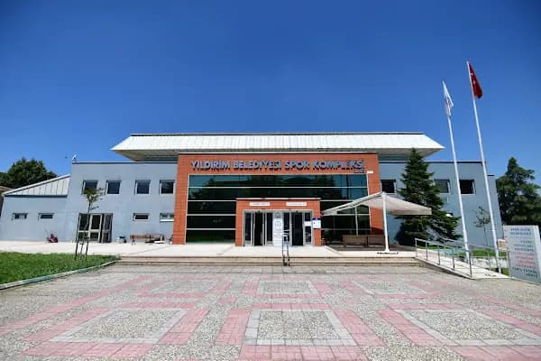 Yıldırım Belediyesi Yunus Emre Spor Kompleksi - Spor kompleksi - Bursa Yıldırım