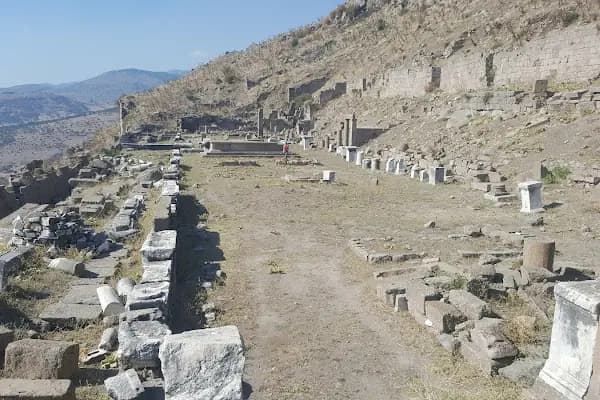 Demeter Kutsal Alanı - Tarihi Yer - İzmir Bergama
