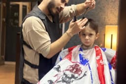 Barber Shop Start Scisssors