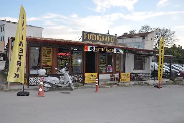 FOTO İMAJ Profesyonel Fotoğrafçılık Biyometrik-Pasaport-Vize-Kimlik-Vesikalık-Green Card - Avukat Cübbe - Fotoğraf Stüdyosu - Fotoğraf Stüdyosu - Edirne Enez