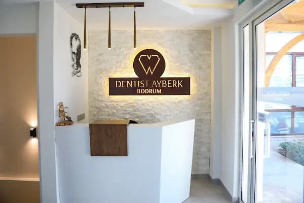 Bodrum Diş Hekimi Ayberk Şafak Benli - Diş Kliniği - Muğla Bodrum