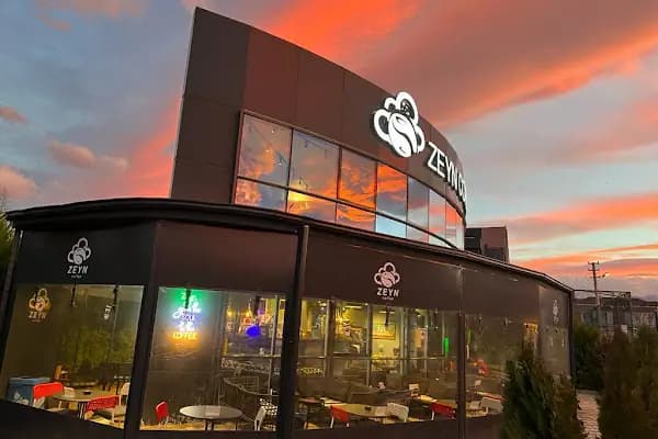 ZEYN KAFE COFFEE - Kafe - Bursa Osmangazi
