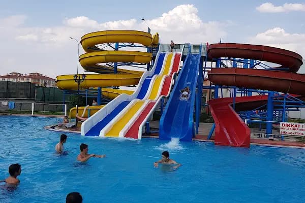 ATAPARK SPOR VE EĞLENCE MERKEZİ - Su parkı - Konya Akşehir