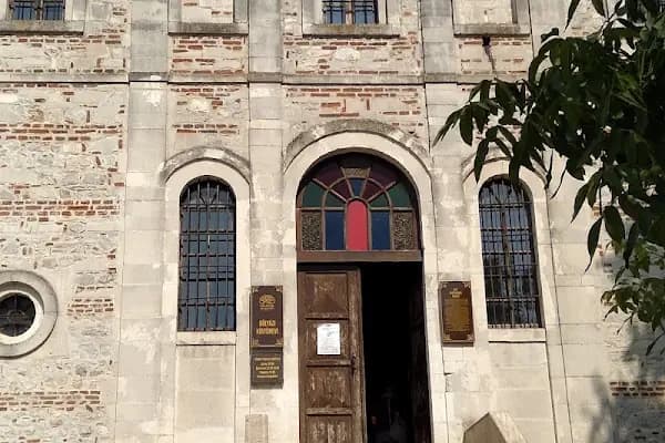 Ağlayan Çınar - Tarihi Yer - Bursa Nilüfer