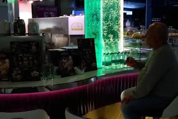 Dolphin Akvaryum - Akvaryum Mağazası - İstanbul Bahçelievler