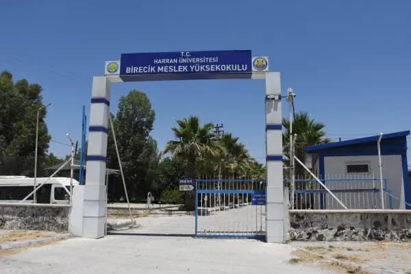 Harran Üniversitesi Birecik Meslek Yüksekokulu - Üniversite - Şanlıurfa Birecik
