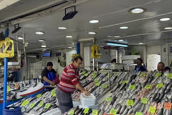 Buca Sporlu Balık Market - Balıkçı - İzmir Bornova