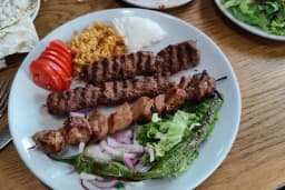 Şanlıurfa Lezzet Kebap Ve Lahmacun Salonu
