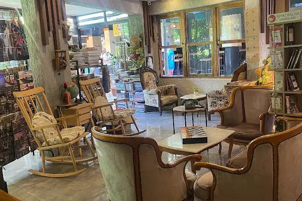 Eskici Kitap Cafe - Bar - Antalya Manavgat
