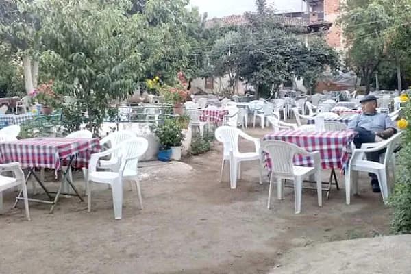 Çelik Çay Bahçesi - Kafe - İzmir Beydağ