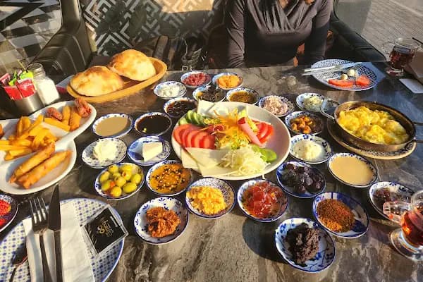 KAHVALTI Cameqan gold KAFE - RESTORANT - Kahvaltı restoranı - Bursa Yıldırım