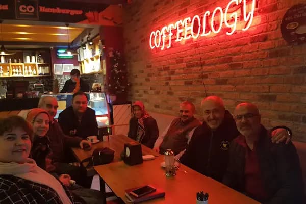 Venüs Bowling Bilardo / Tire Park AVM - Alışveriş merkezi - İzmir Bornova