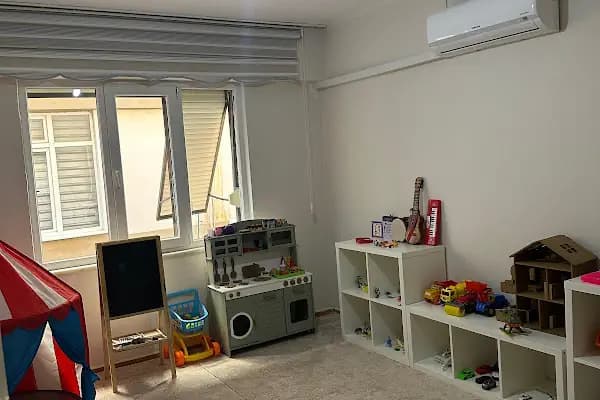 Uzm. Klinik Psikolog Ayşenur Özhan - Psikolog - Aydın Efeler