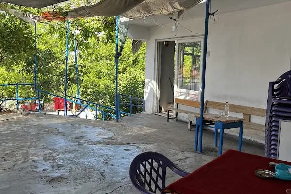 Gedik kıraathanesi - Kahve dükkanı - Aydın Bozdoğan
