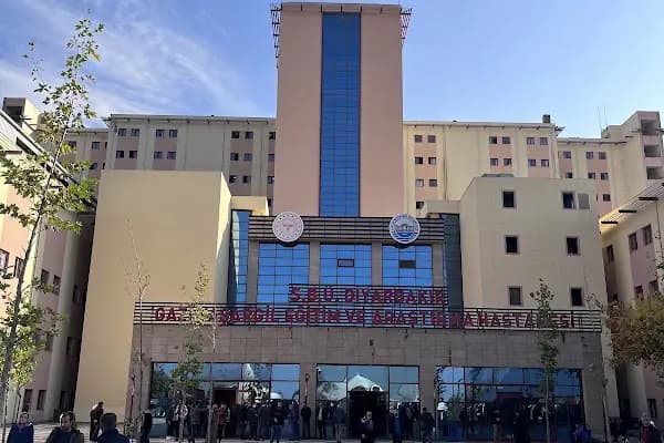 Diyarbakır Gazi Yaşargil Eğitim Ve Araştırma Hastanesi Girişimsel radyoloji/Dr. Ayhan ŞENOL - Üniversite Hastanesi - Diyarbakır Bismil