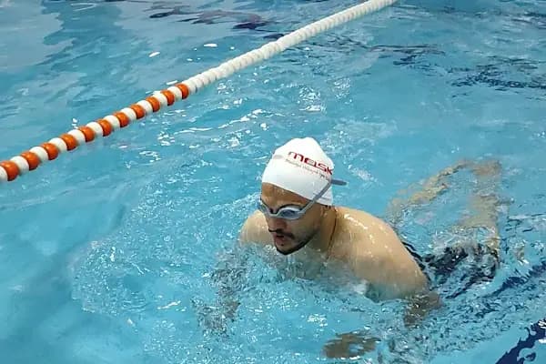 Tuğrul Hoca Yüzme Dersi - Yüzme havuzu - Malatya Battalgazi