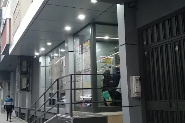 Bim marketi - Süpermarket - İstanbul Gaziosmanpaşa