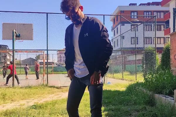 Porlife Hair Saç Ekim Merkezi - Saç Yenileme Hizmeti - İstanbul Kadıköy