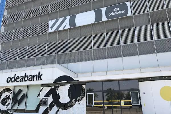 Odeabank - İzmir Kurumsal Ve Ticari Şubesi - Banka - İzmir Bayraklı