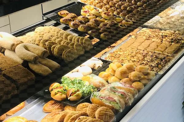 4k Cafe &amp; Patisserie - Pastane - İzmir Bergama