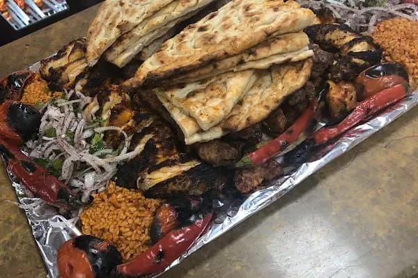AKASYA ETLİ EKMEK &amp; LAHMACUN - Pideci - İstanbul Bağcılar