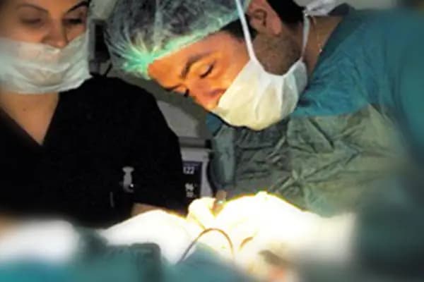Prof. Dr. Şakir ÜNAL - Mersin Estetik Plastik Rekonstrüktif &amp; Cerrahi Uzmanı - Estetik Cerrahi Uzmanı - Mersin Mezitli