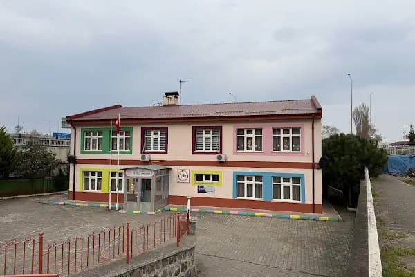 Yıldızlı Anaokulu - Eğitim Kurumu - Trabzon Akçaabat