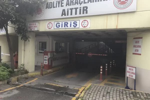 Adliye Katlı Otoparkı - Otopark - Bursa Osmangazi