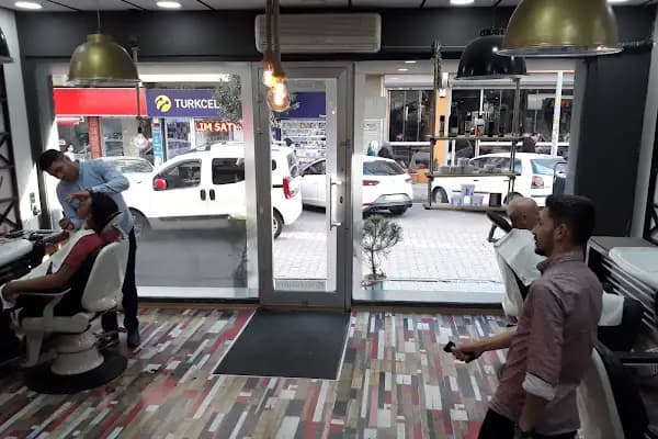 Avcılar Erkek Kuaförü Salon Black - Kuaför - İstanbul Avcılar