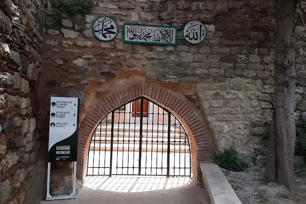 Ahmed-ül Ensari Türbesi - Dini Kurum - İstanbul Zeytinburnu