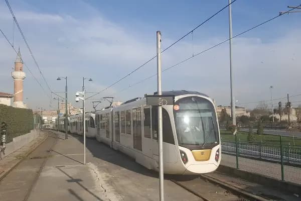 Topkapı - Tramvay Durağı - İstanbul Zeytinburnu