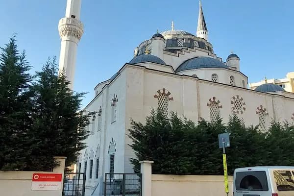 İÇERENKÖY SULTAN ALPARSLAN CAMİİ - İbadethane - İstanbul Ataşehir