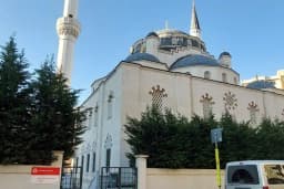 İÇERENKÖY SULTAN ALPARSLAN CAMİİ