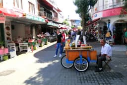 Adalar Market