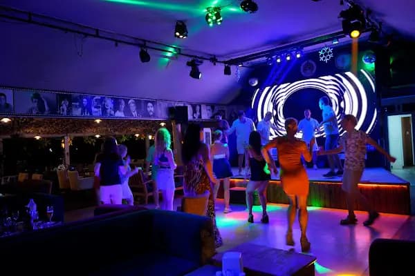 Maren Beach Karaoke Club - Bar - Antalya Finike