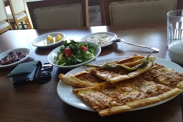 BUCA LEZZET DURAĞI - Restoran - İzmir Karabağlar
