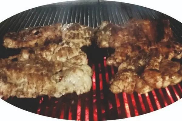 Boğaziçi Kardeşler Kokoreç - Sakatat Barbekü Restoranı - Balıkesir Altıeylül
