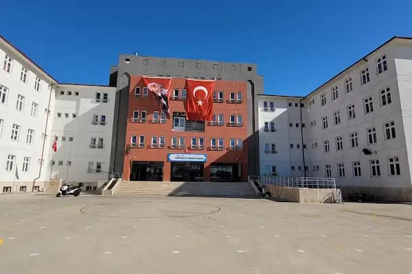 Mükerrem-Ali Kayan Ortaokulu - Okul - Tekirdağ Saray