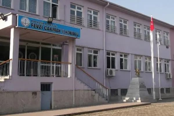 Fevzi Çakmak İlkokulu - Okul - Balıkesir Altıeylül