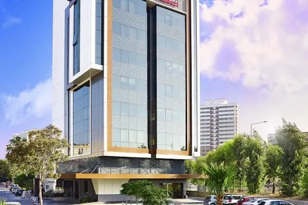 Özel Metropol Karşıyaka Tıp Merkezi - Hastane - İzmir Bayraklı