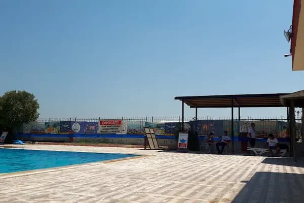 Akçakale Yüzme Havuzu - Halka Açık Yüzme Havuzu - Şanlıurfa Haliliye