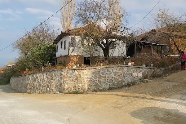 Guvenli Mah. Muhtarı Emrullah KAKAN - Yerel Resmi Daire - Bursa Gemlik