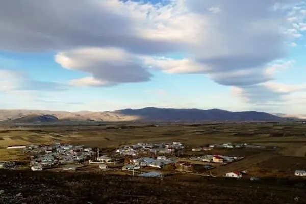 Akyaka Godisgara köyü - Tarihi Yer - Ardahan Ardahan Merkez