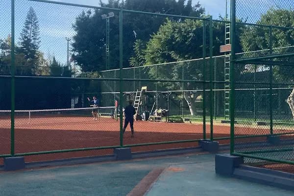 Aratos Spor Tesisleri - Tenis Kortu - Mersin Akdeniz