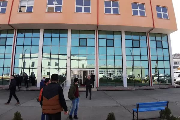 Trabzon Üniversitesi İletişim Fakültesi - Üniversite - Trabzon Akçaabat