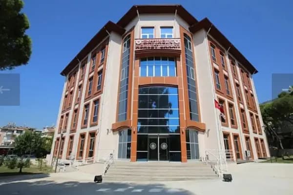 Bayındır Adliyesi - Adliye Sarayı - İzmir Bayındır