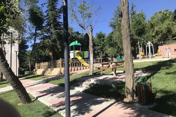 Gençlik Ve Aile Parkı - Park - İstanbul Maltepe