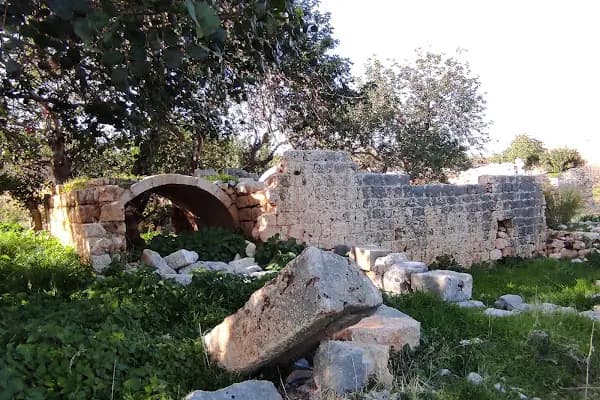 Zeus Tapınağı ve Kilise - Turistik Yer - Mersin Yenişehir