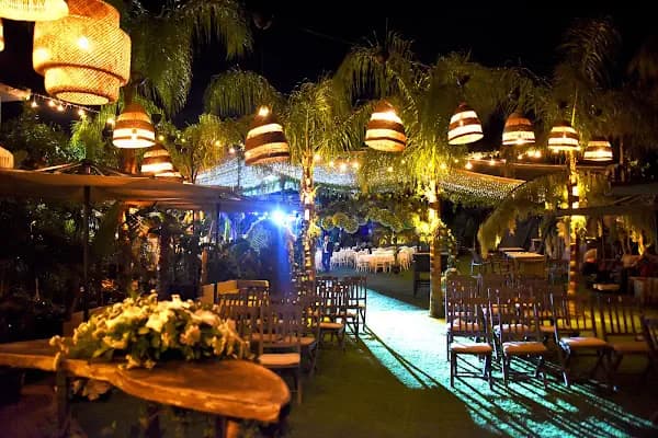 Patlıcan Cafe & Restaurant - Aile restoranı - İzmir Balçova