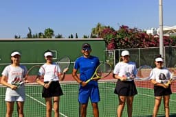 Tennislife turgutreis d marin tenis kortları